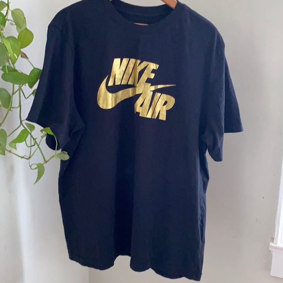 Nike Other - Nike Air Black & Gold Short Sleeve T-Shirt Men's XL